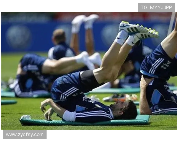 足球训练中的柔韧性训练与协调性提升