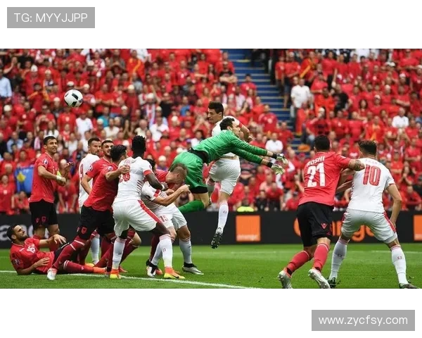 恩里克世俱杯决赛锁喉佩德罗事件未受罚即将再度交手引发热议