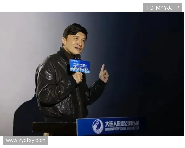 阿奇姆彭坚定信念与大连共创辉煌历史全力以赴回馈球迷热爱